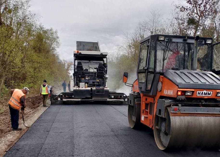 На Полтавщині ремонтують дороги