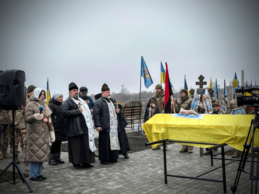 У Миргороді прощалися з Антоном Пушкарьовим