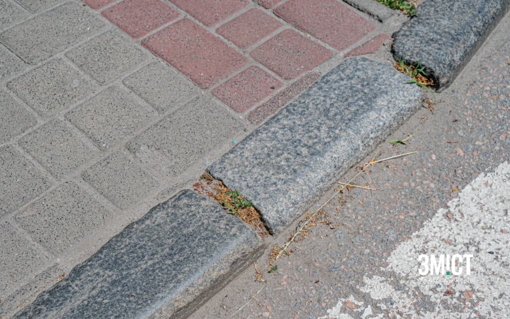 тротуари Полтави