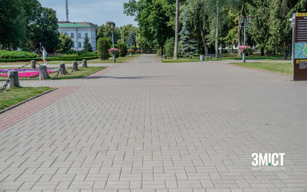 тротуари Полтави