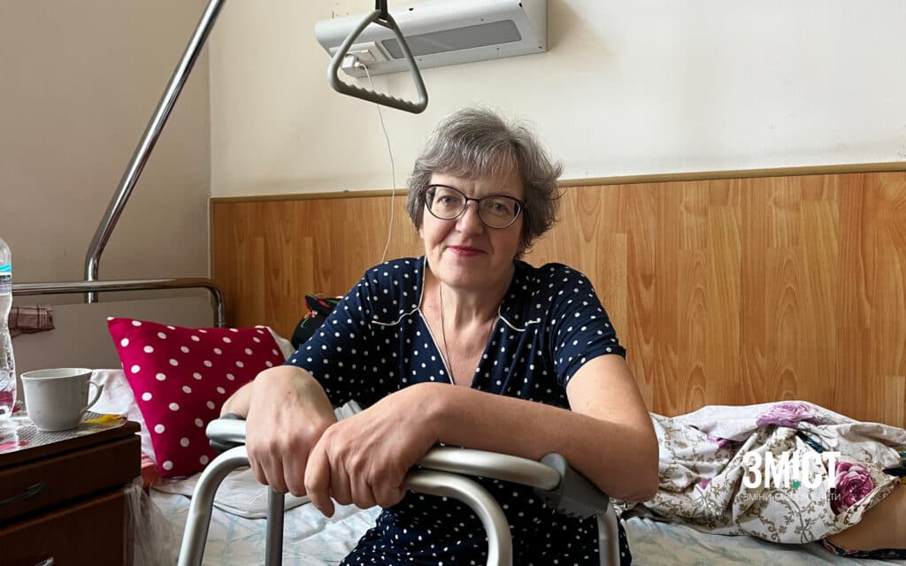 травматологи рятують пацієнтку