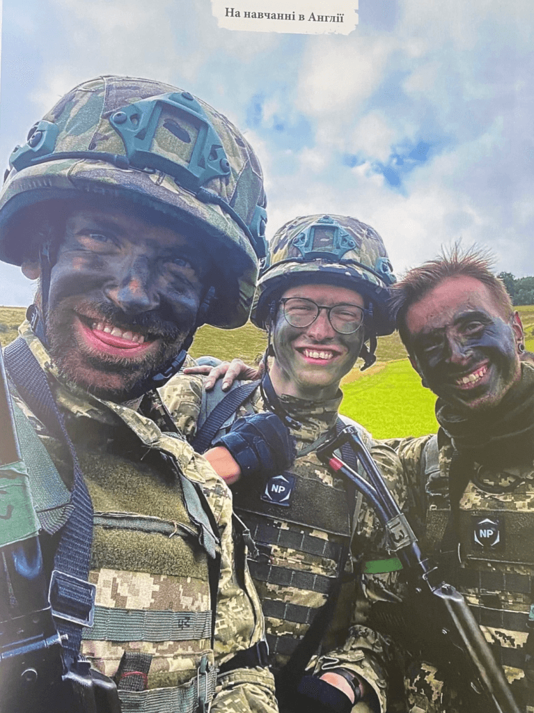 Станіслав Комар митець