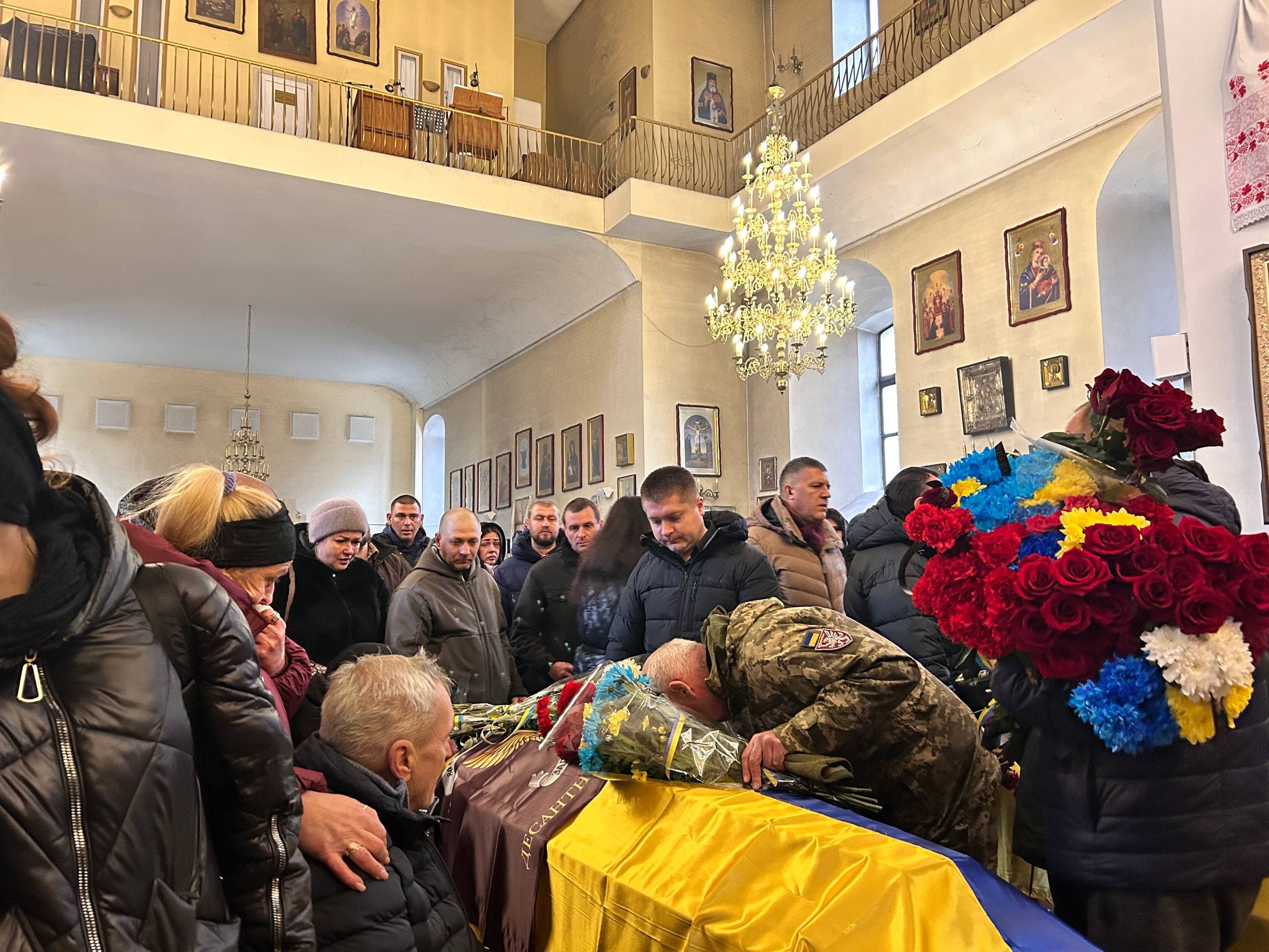 Прощання з воїнами у Полтаві