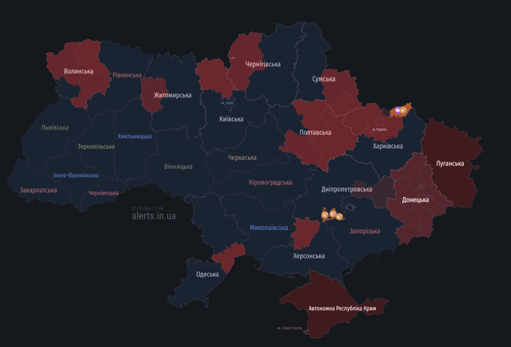 1 січня ракета прямує у бік Лубен, повідомляють OSINTери. Напередодні 31 грудня розвідувальні дрони фіксували над Полтавщиною.