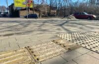Виробник тактильної плитки відновить пошкоджене покриття у Полтаві