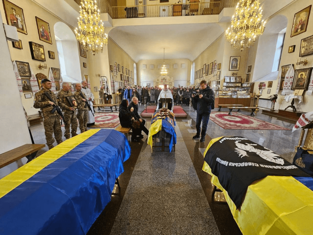 Троє захисників повернулися до Полтави на щиті