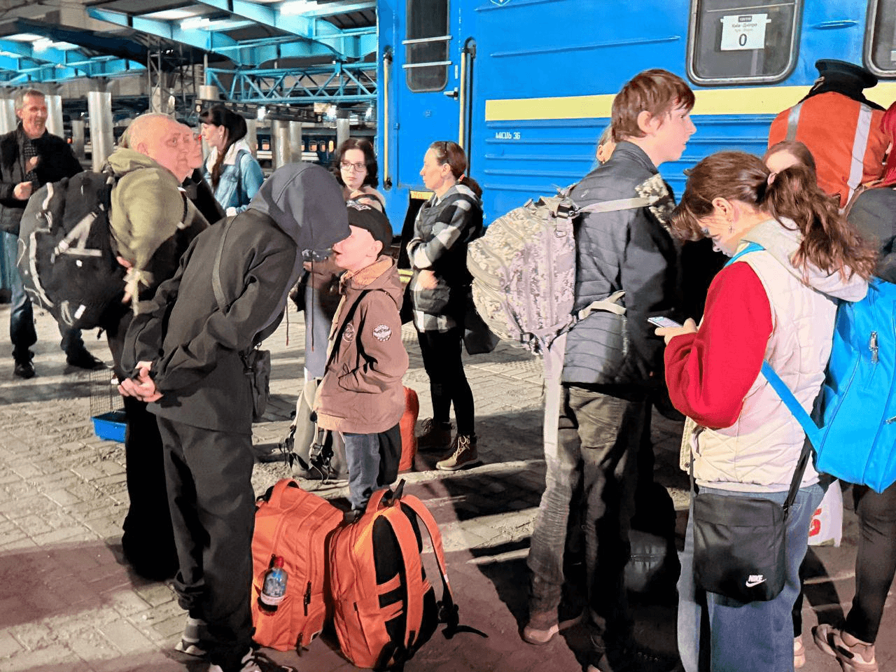 Евакуація з прифронтових регіонів