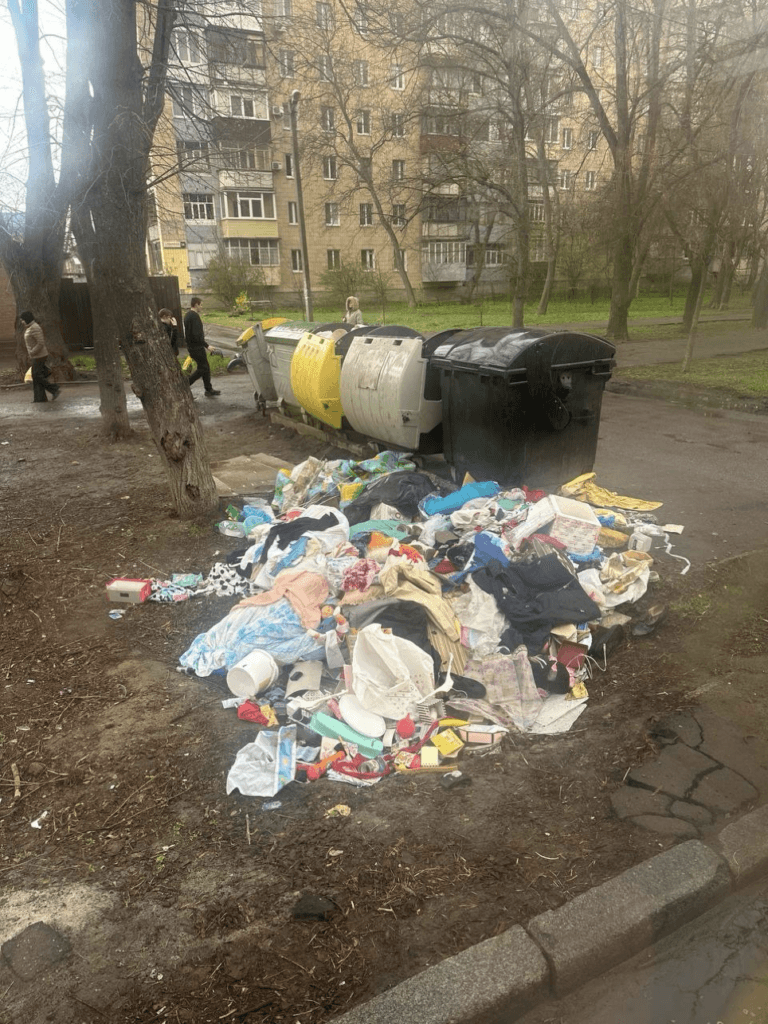 Смітники у Полтаві. Джерело: «Сіки врємя Полтава»