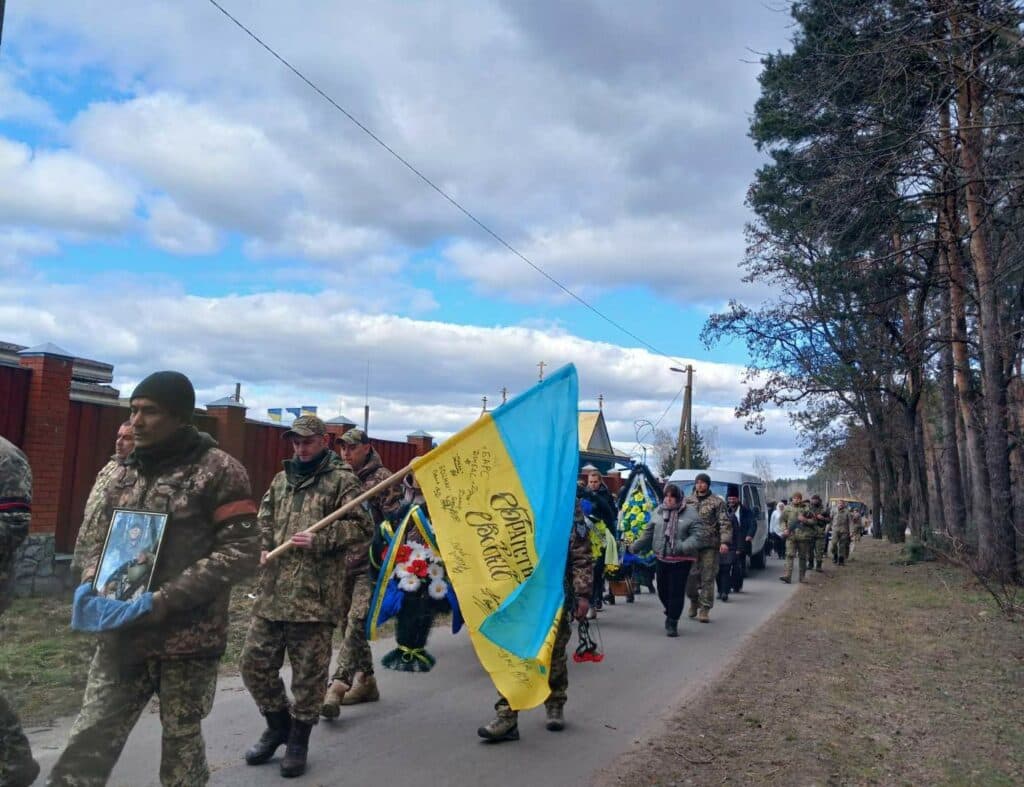 Воїн Роман Ткаченко