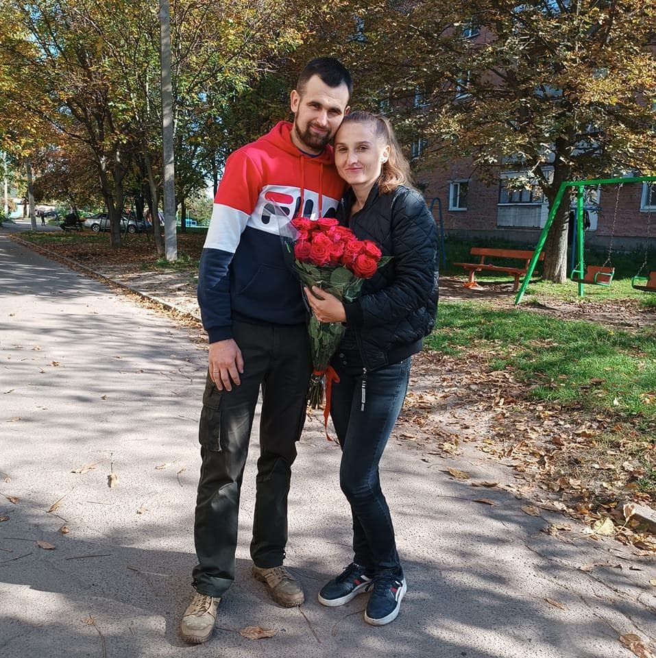 Богдан Ільїн з дружиною. Фото з родинного архіву героя