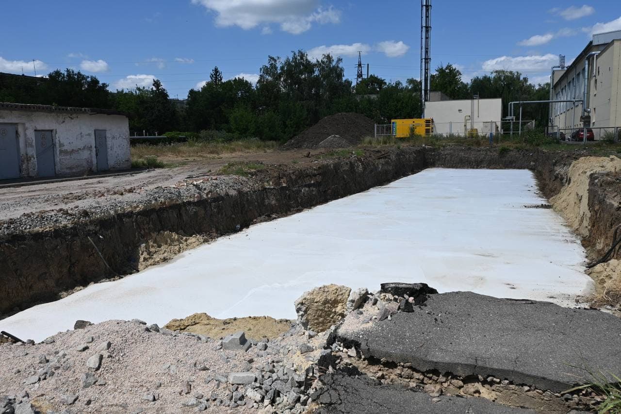 Будівництво укриття школи №11 у Полтаві