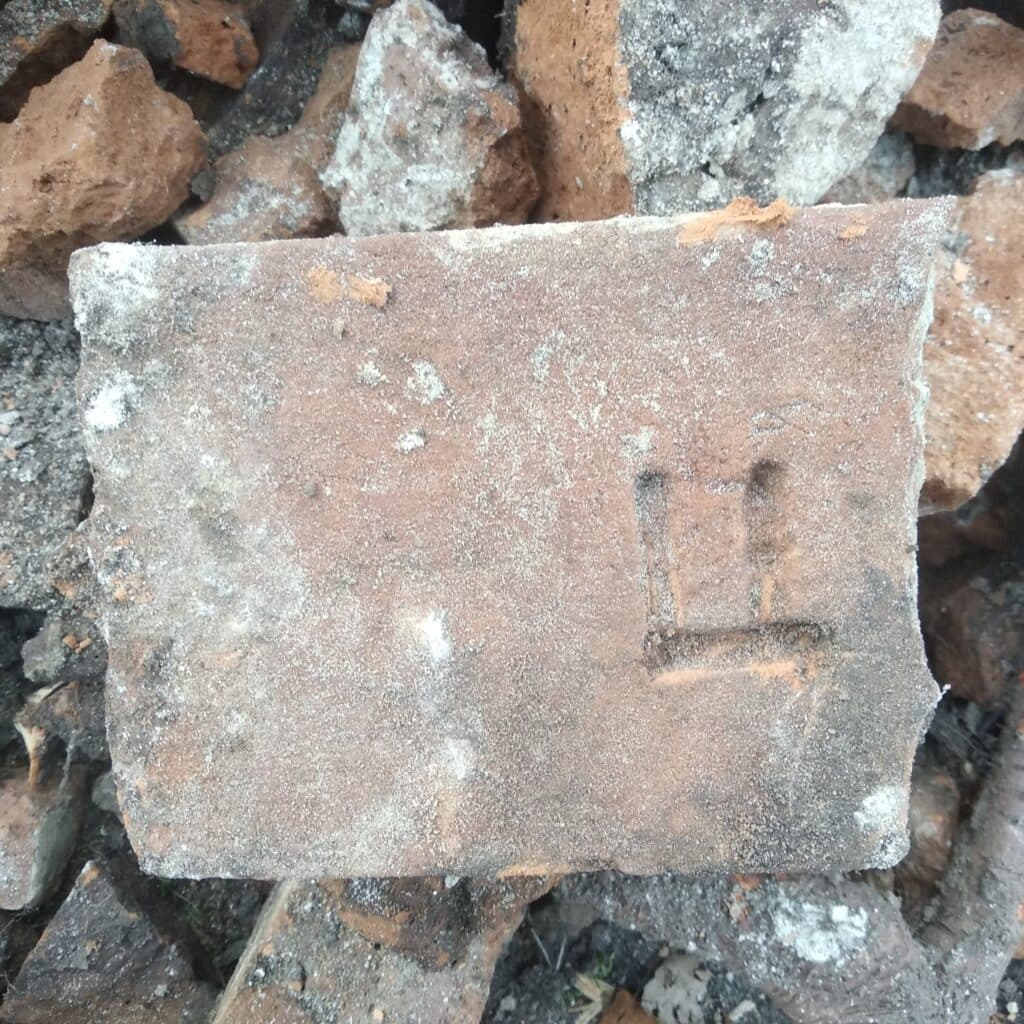 Про те, що археологи віднайшли фундамент храму, 18 березня ЗМІСТу розповів полтавський археолог Юрій Пуголовок.