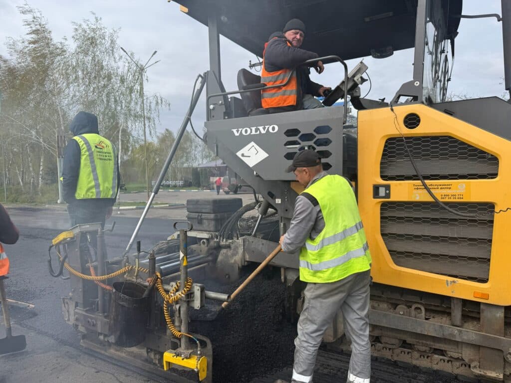 відновлення дорожнього покриття